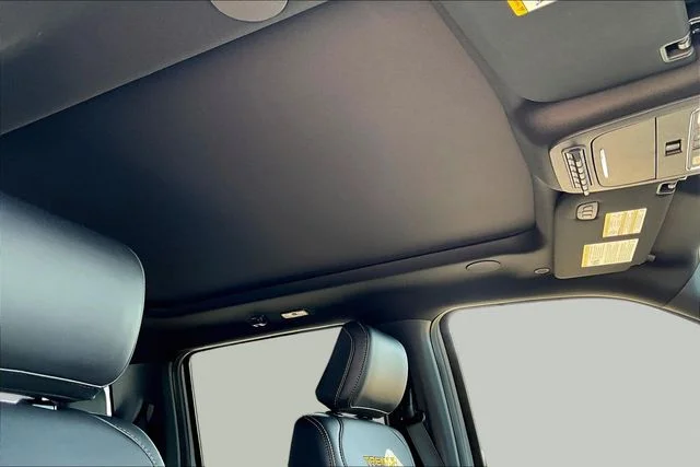 New 2026 Avalanche Ford Tremor® image 12