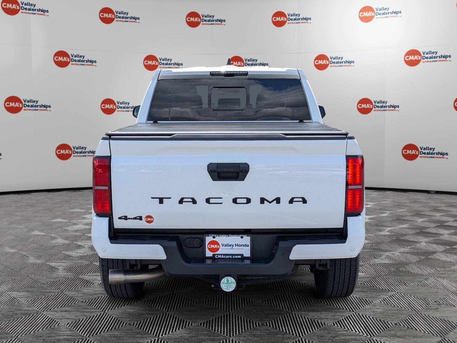 Used 2024 Ice Cap TOYOTA  image 6