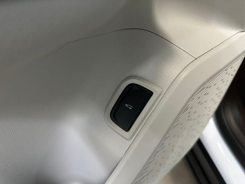 2026 GMC Terrain Denali - Photo 9