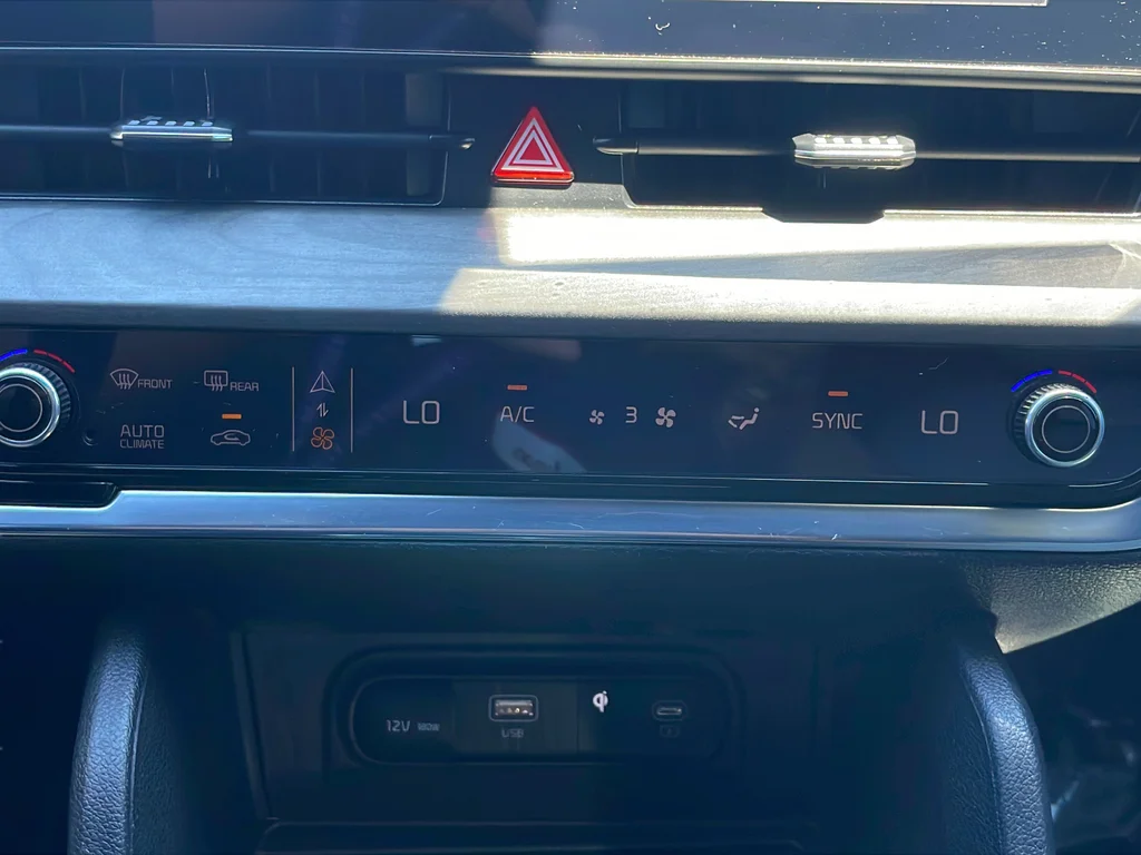 Certified Used 2024 Black Kia X-Line image 21