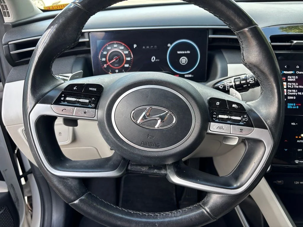 Used 2023 White Pearl Hyundai Limited image 13