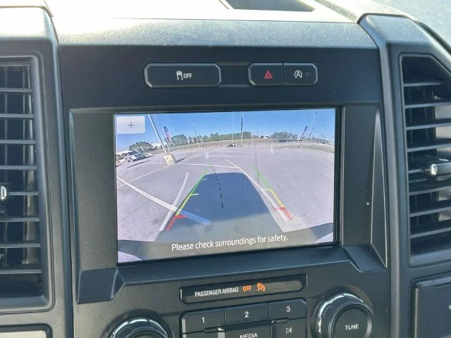 Used 2019 Blue Ford XL image 25