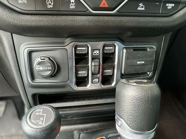 Used 2024 Gray Jeep Sport S image 14