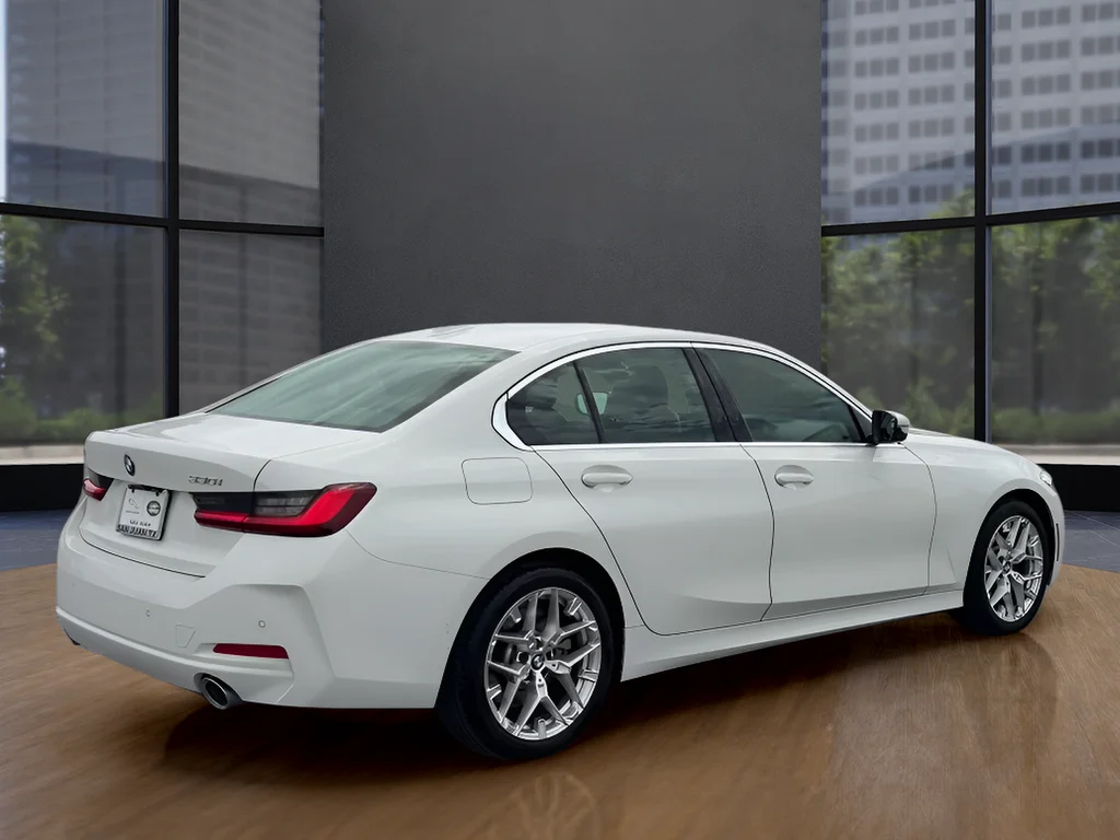 Used 2025 White BMW 330i image 5
