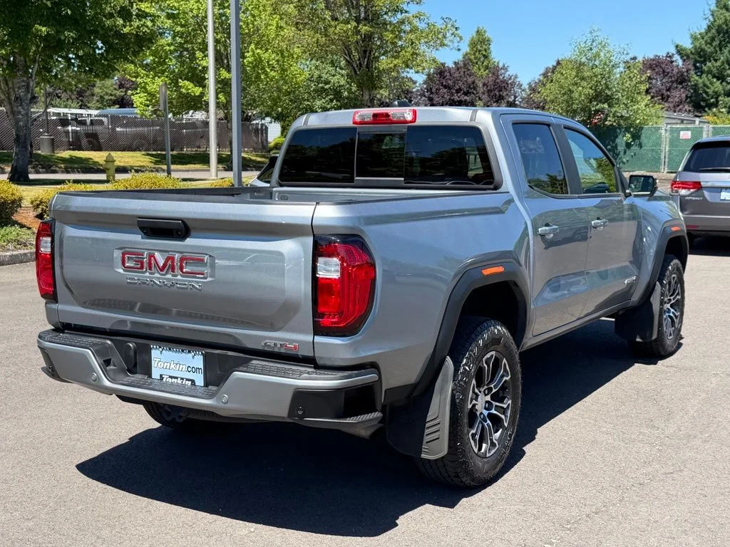 Used 2024 Sterling Metallic GMC AT4 image 8