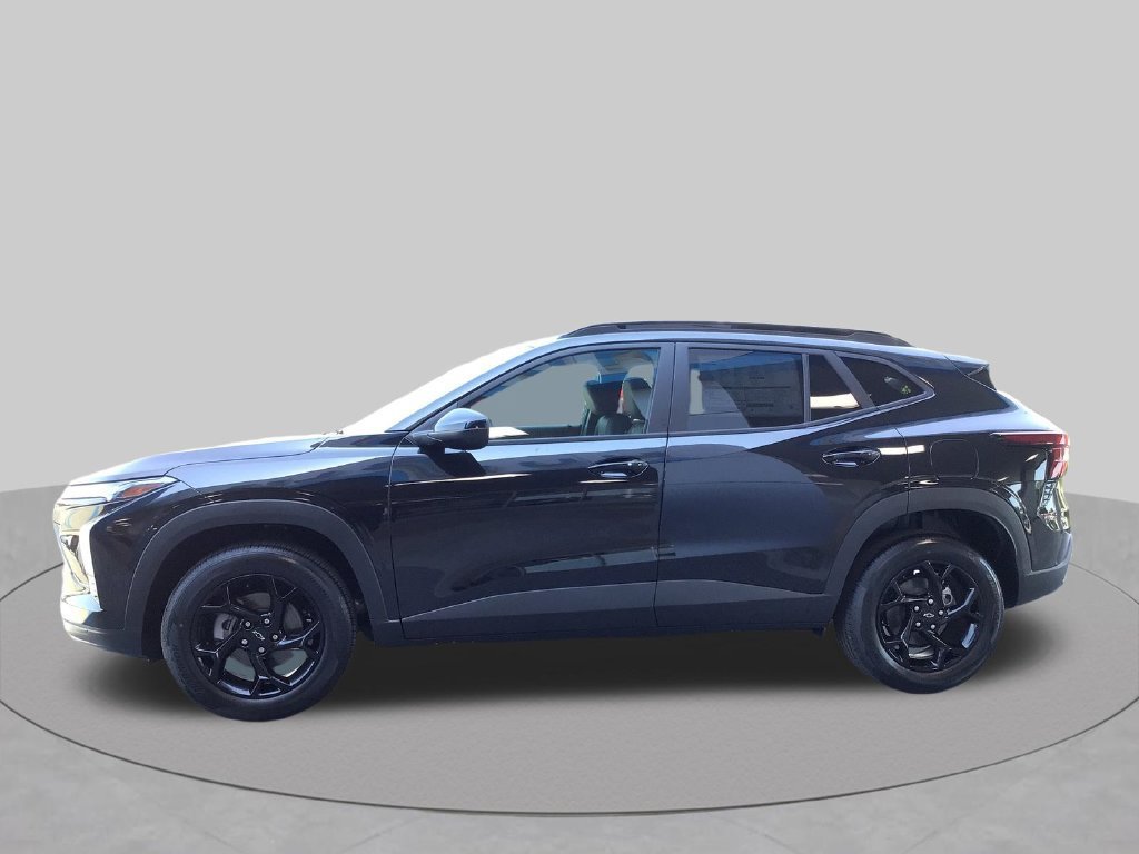 2026 Chevrolet Trax LT - Photo 11