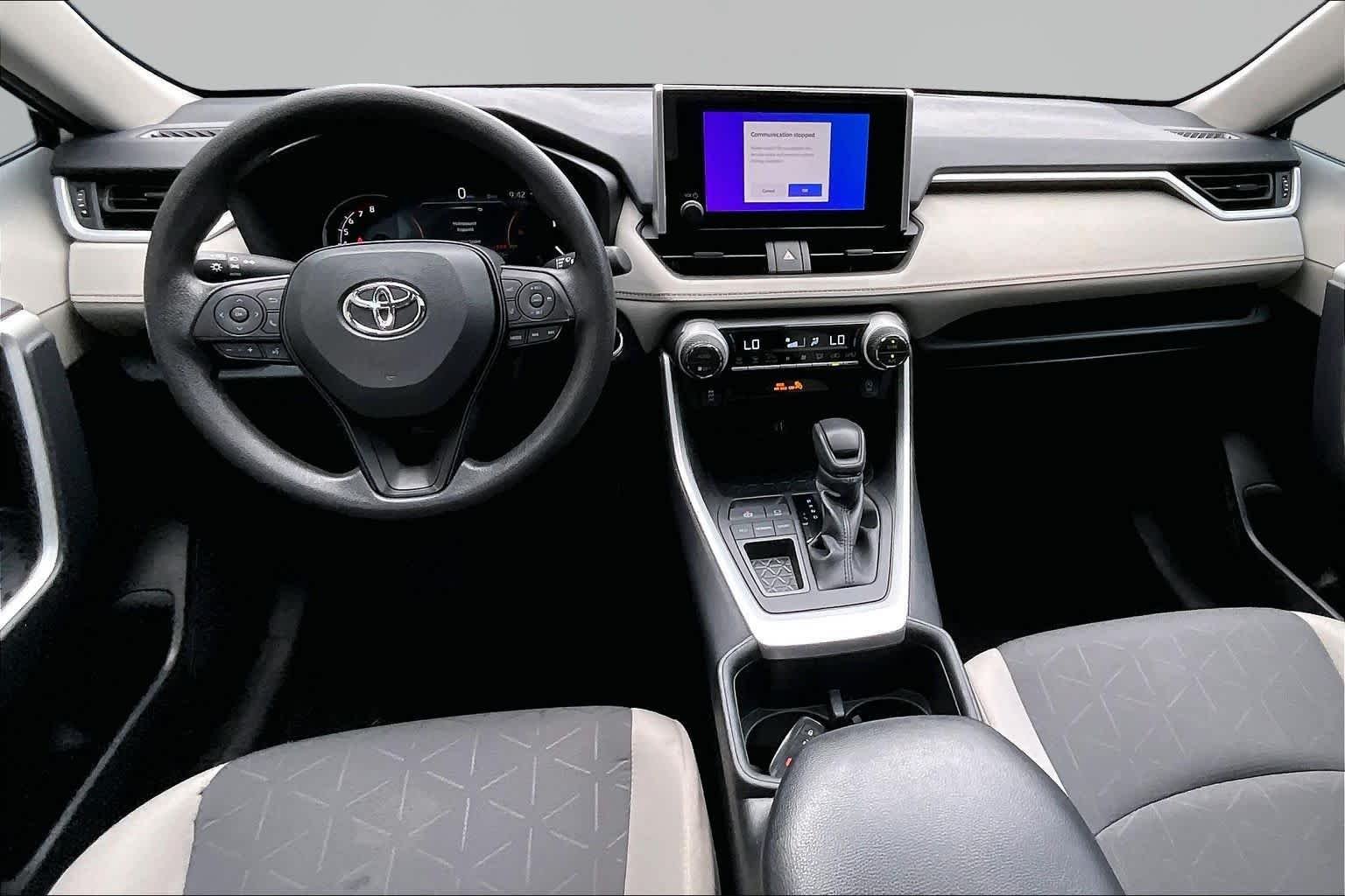 Used 2025 Silver Sky Metallic Toyota XLE image 16