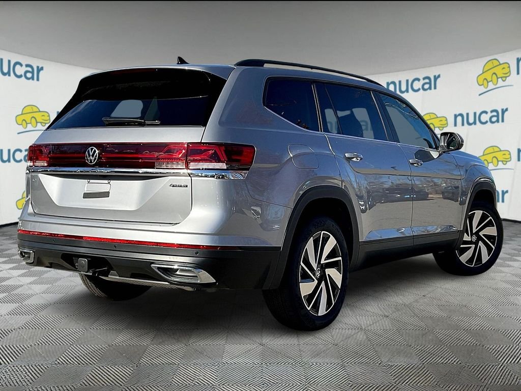 New 2026 Silver Volkswagen 2.0T SE w/Technology image 7