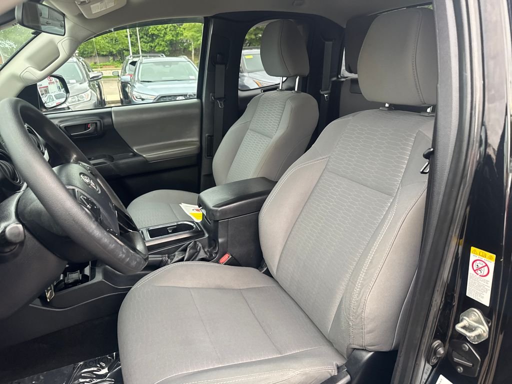 New 2019 Black Toyota SR image 15