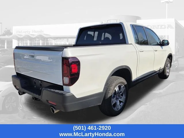 Certified Used 2024 Platinum White Pearl Honda RTL image 19