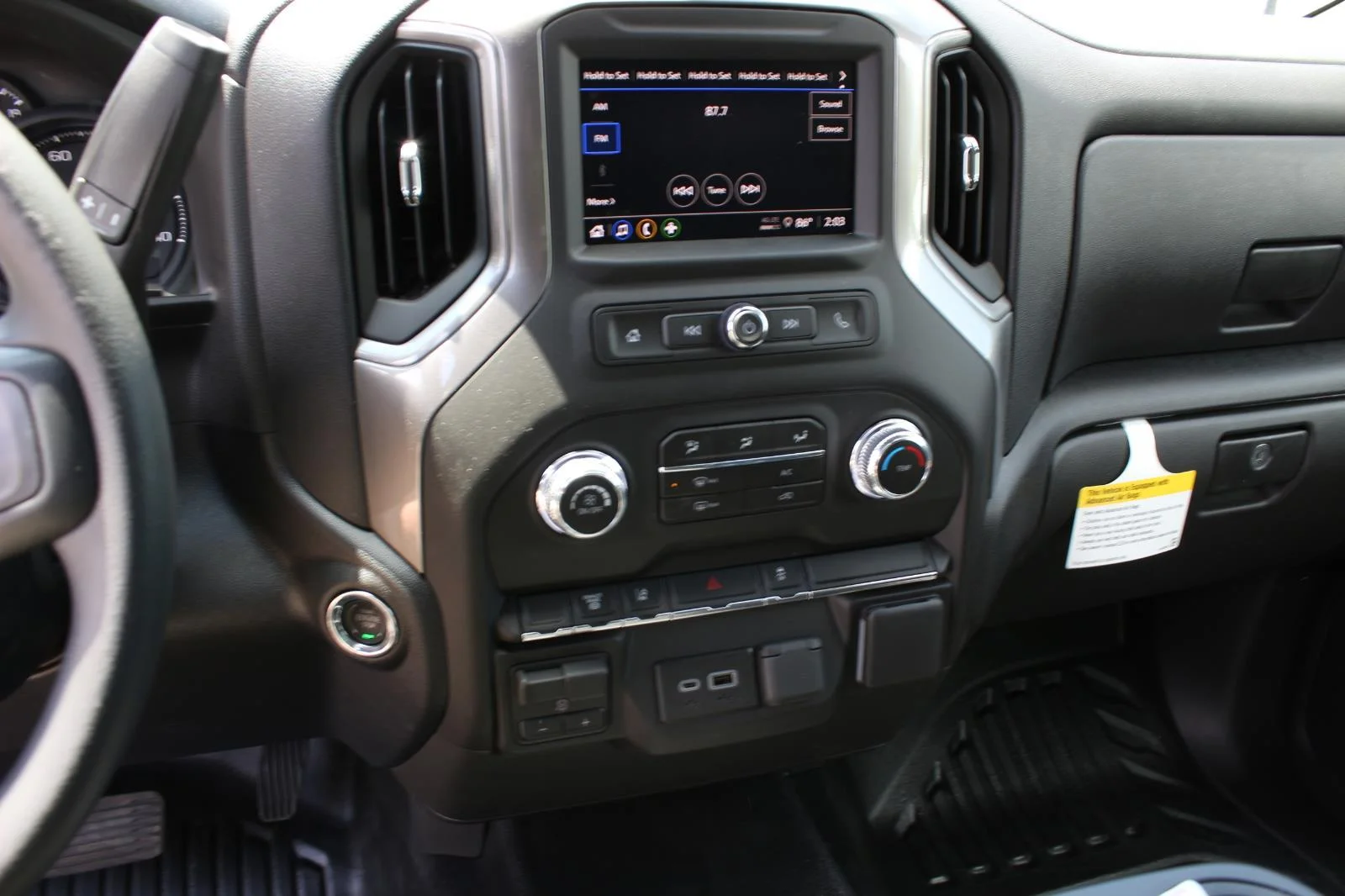 New 2026 Summit White GMC Pro image 22