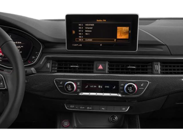 Used 2019 Florett Silver Metallic Audi Premium Plus image 10