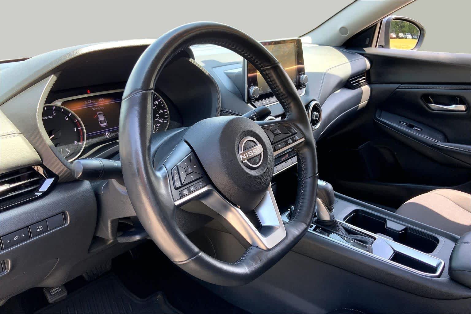 Used 2025 Gun Metallic Nissan SV image 18