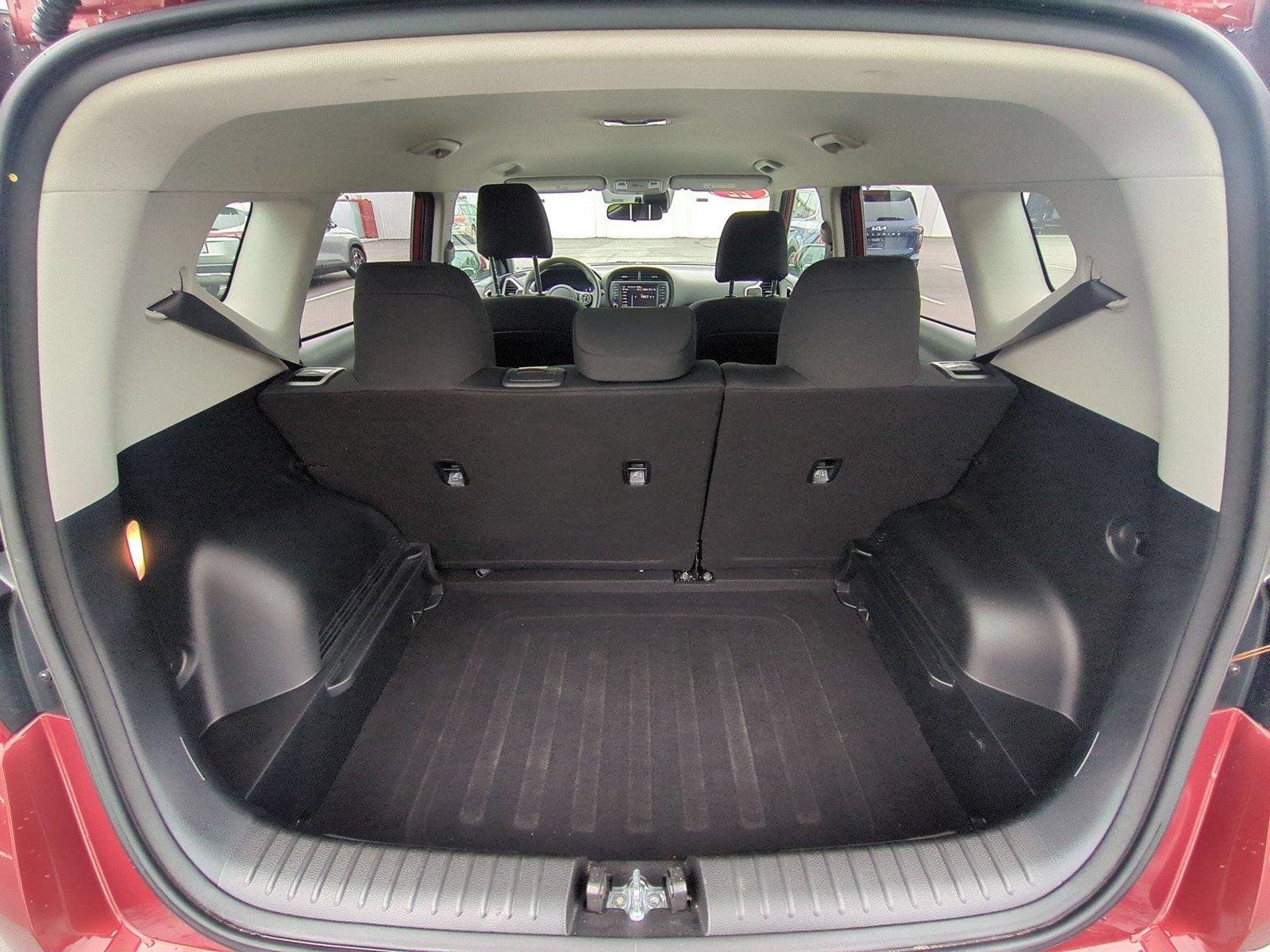 Used 2022 Mars Orange Kia LX image 31