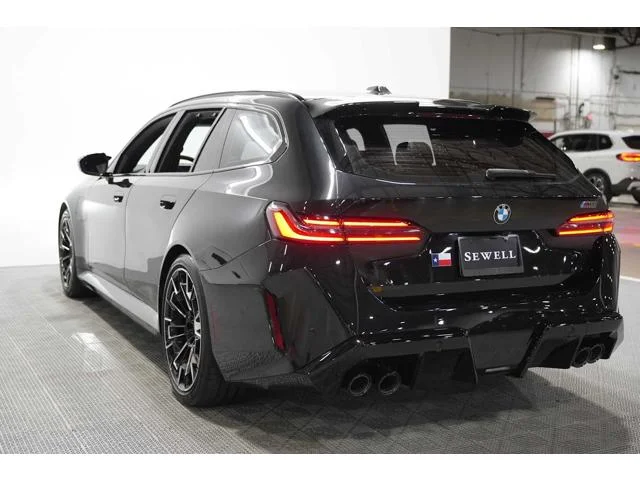 New 2026 Black Sapphire Metallic BMW  image 4