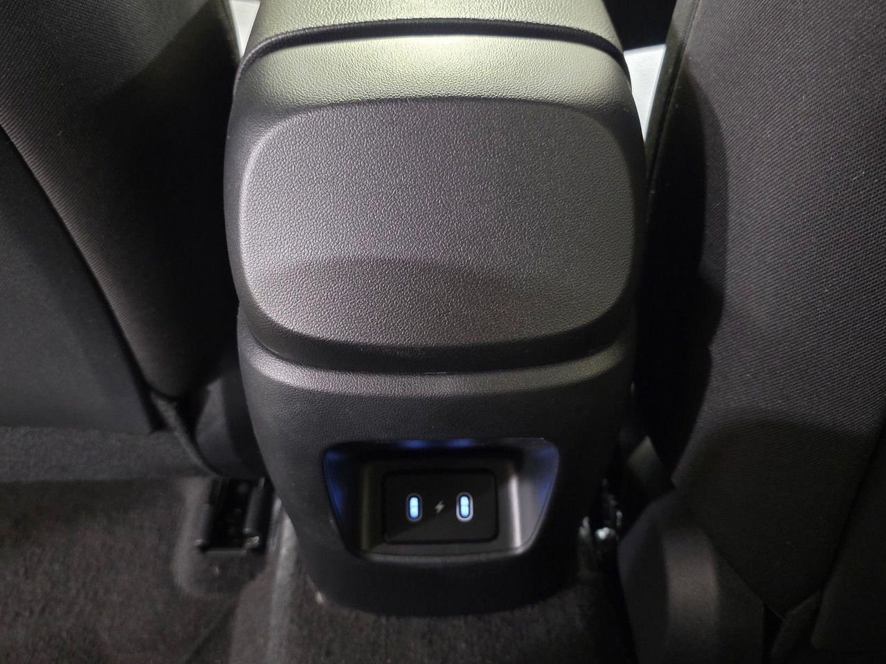 New 2026 Serenity White Hyundai SEL Sport Premium image 16