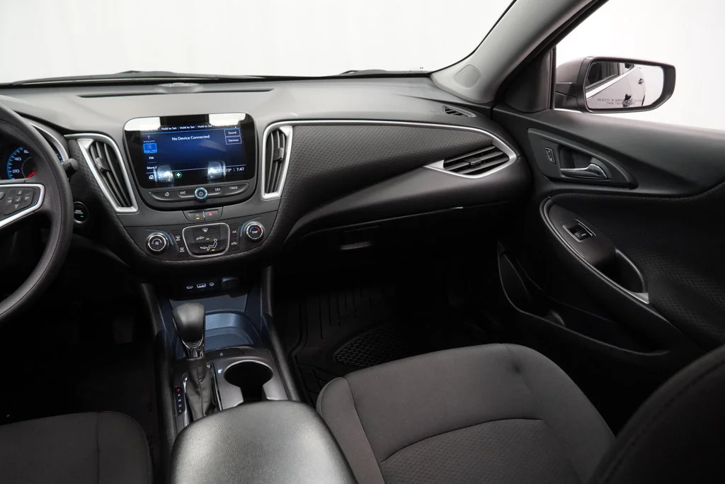 Used 2022 Black Chevrolet LS 1LS image 17