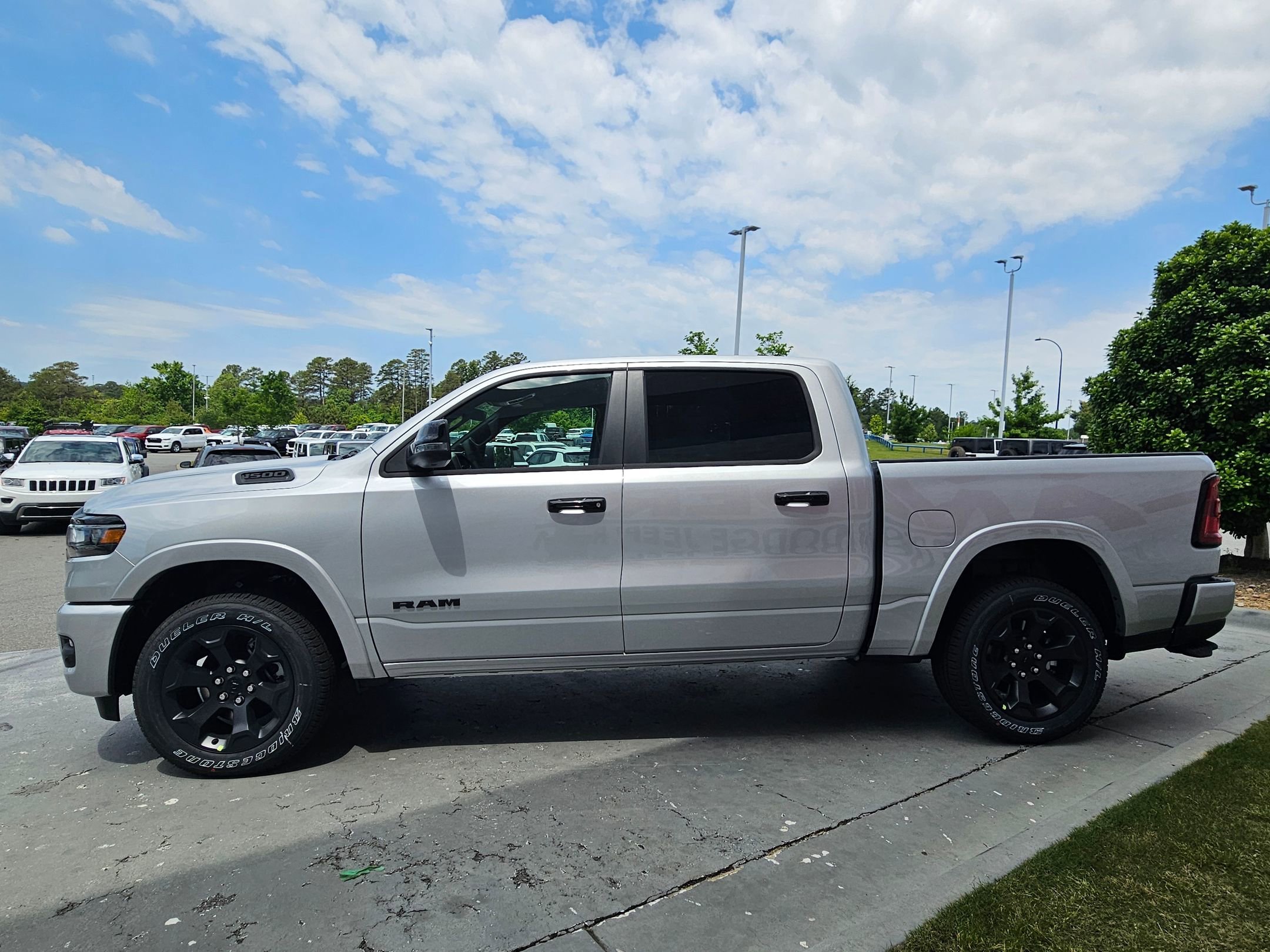 New 2026 Silver Zynith Exterior Paint RAM Big Horn image 4