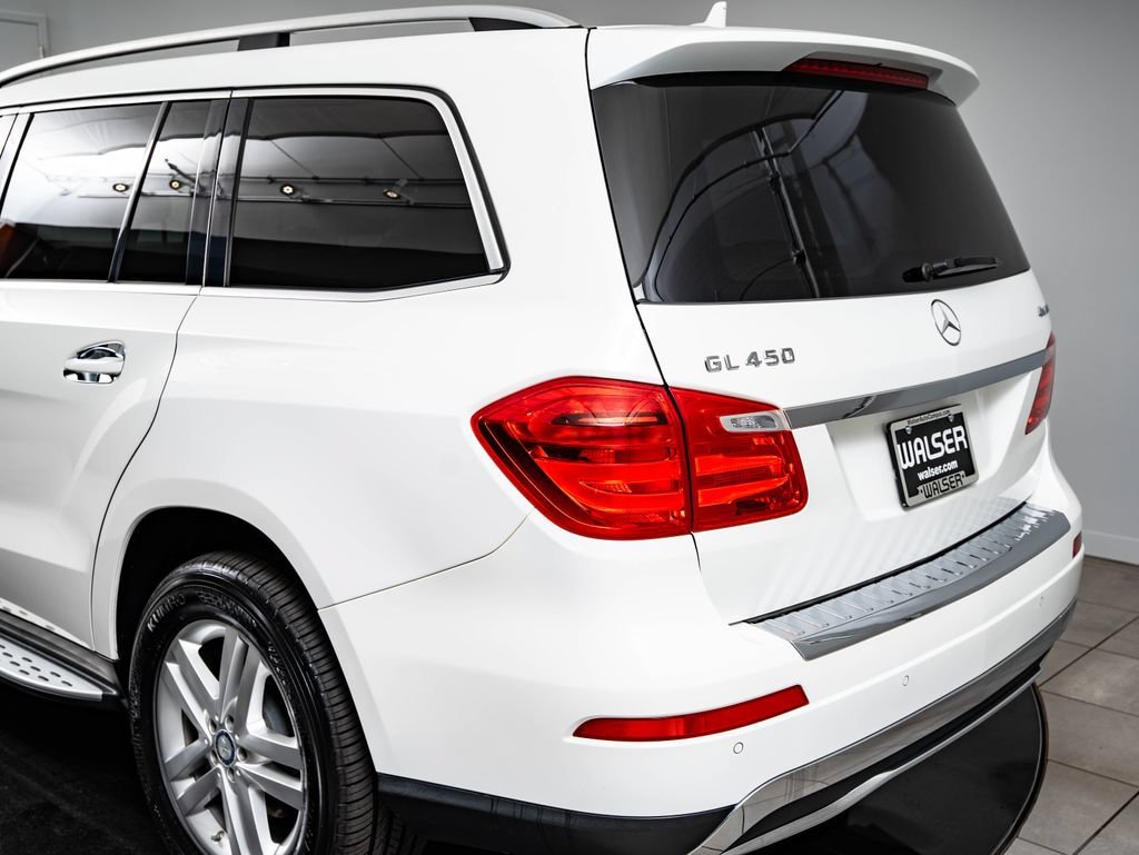 Used 2016 Polar White Mercedes-Benz GL 450 image 19