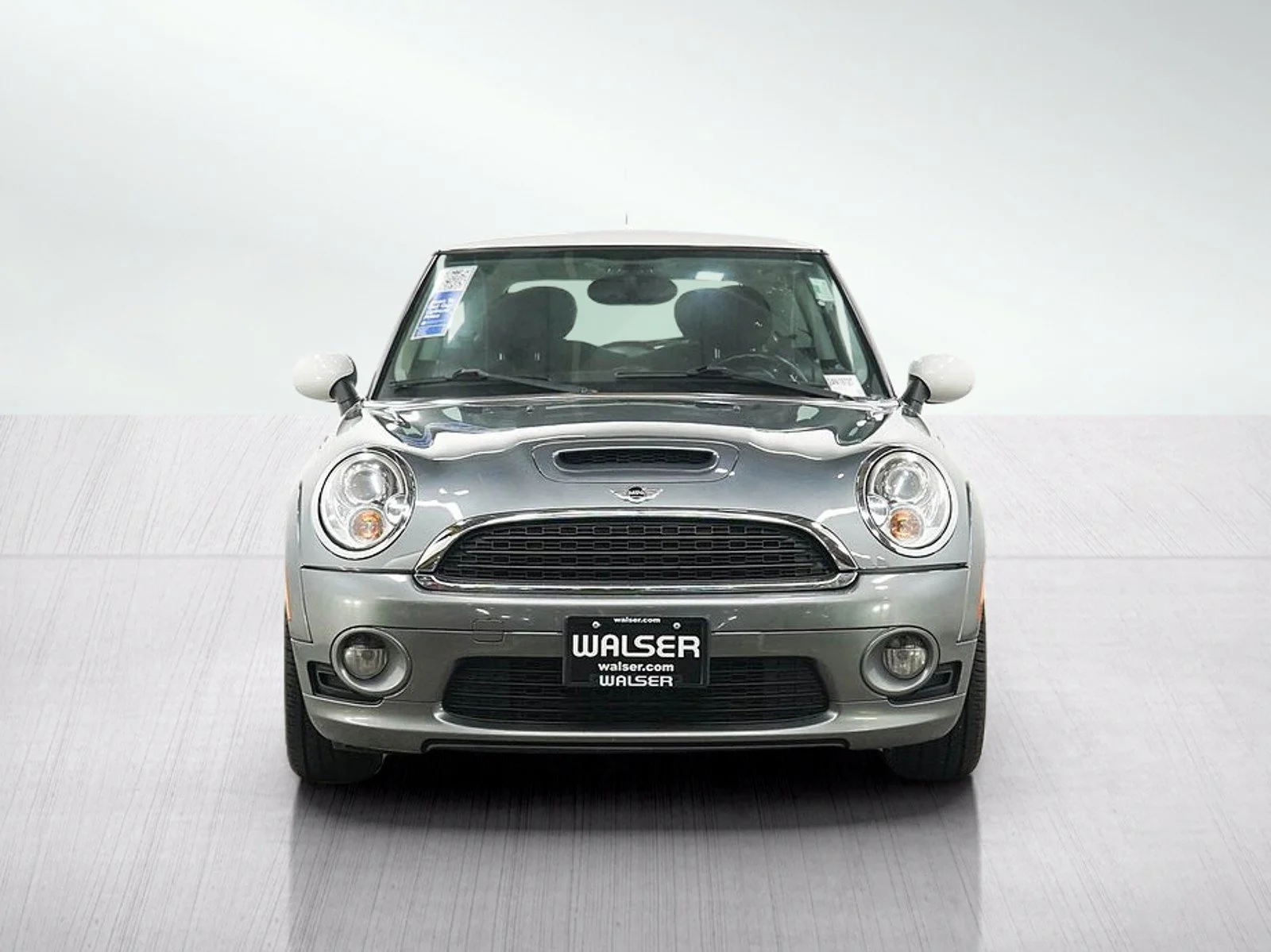 Used 2010 Dark Silver Metallic MINI Base image 9