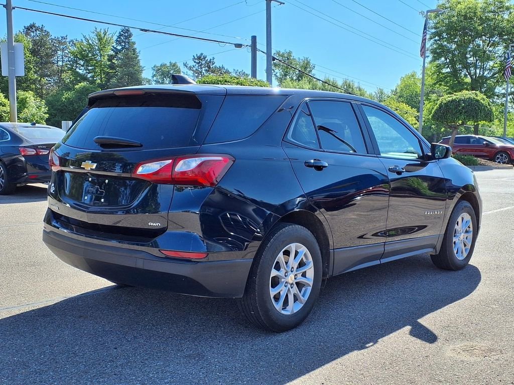 Used 2020 MIDNIGHT BLUE METALLIC Chevrolet LS image 5