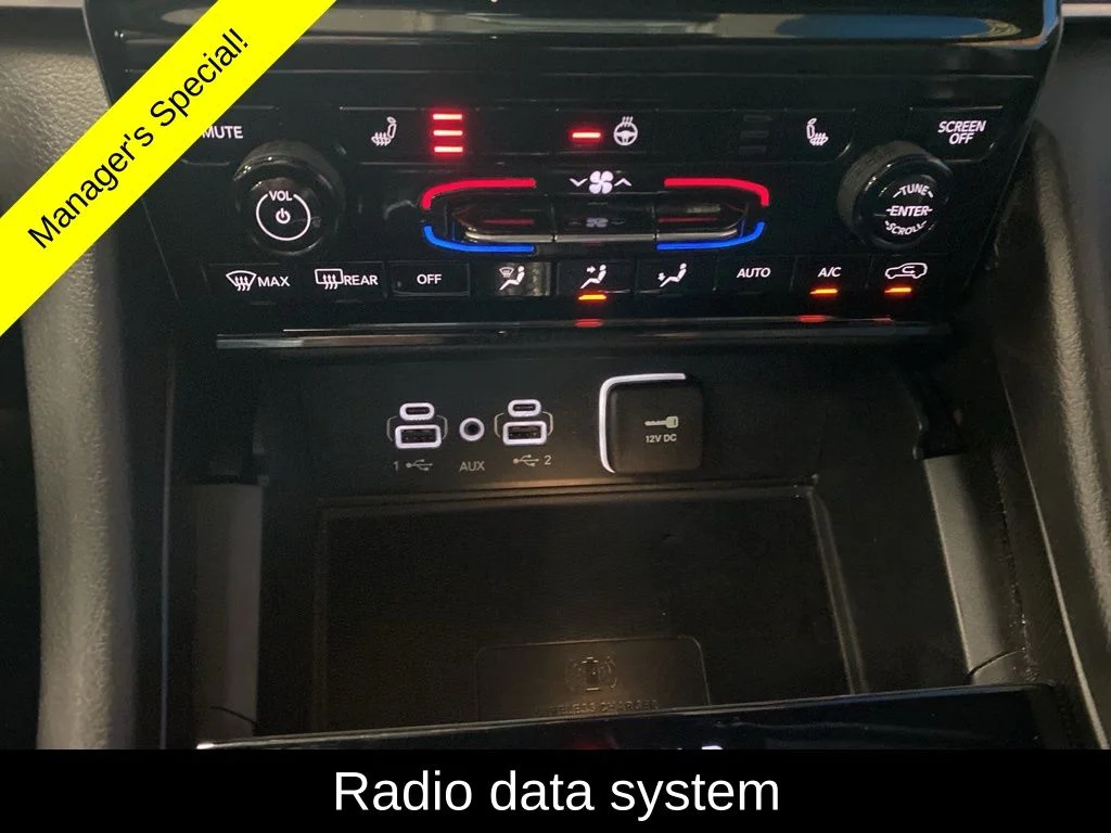 Used 2025 Red Jeep Altitude image 7