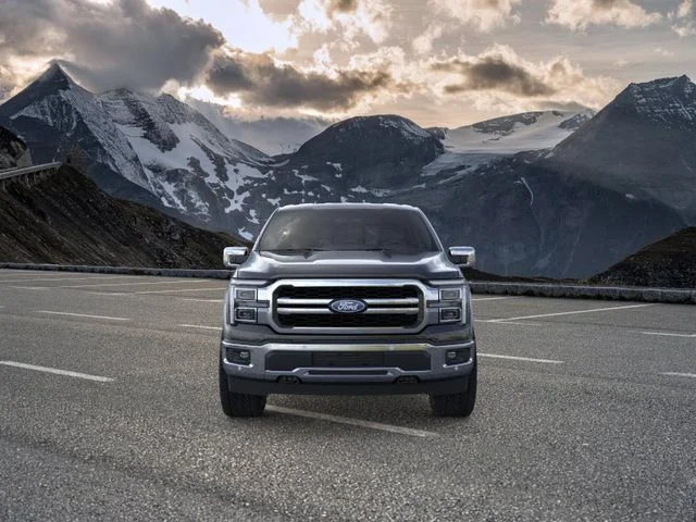 New 2025 Black Metallic Ford Lariat image 6