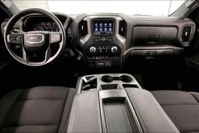 Used 2023 Onyx Black GMC Pro image 18