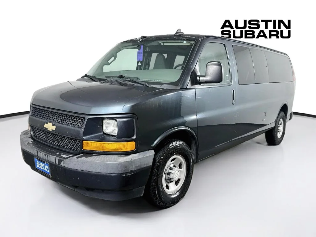 Used 2017 Gray Chevrolet LS image 3
