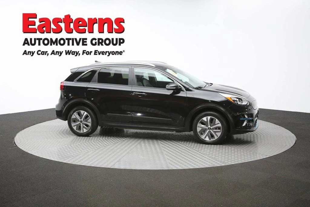 Used 2021 Black Kia EX image 44