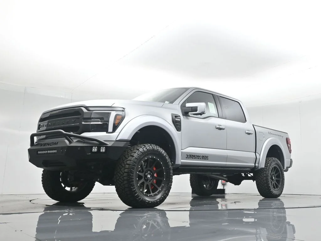 New 2025 Iconic Silver Metallic Ford Lariat image 54