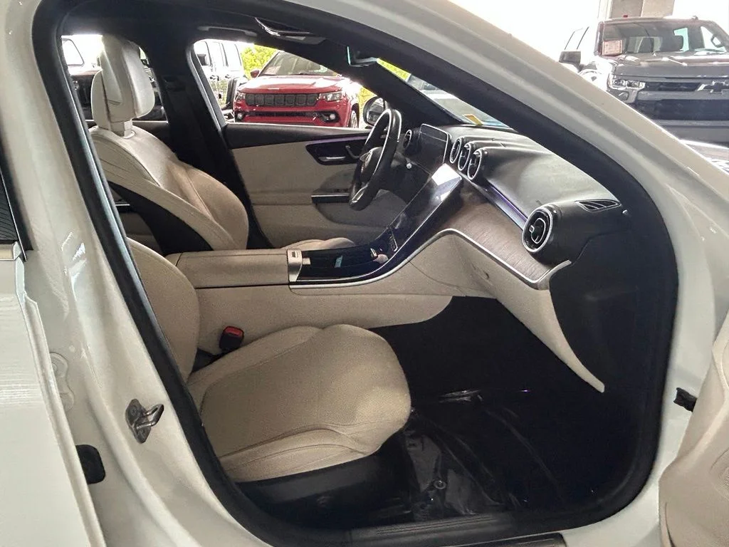 Used 2025 White Mercedes-Benz C 300 image 31