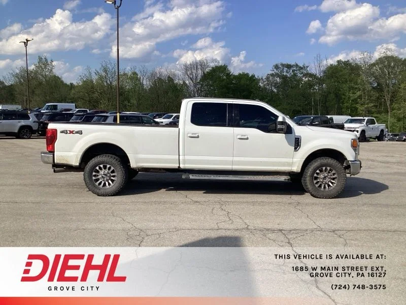 Used 2022 White Ford Lariat image 8