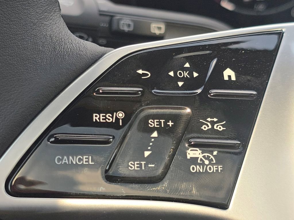 New 2026 Polar White Mercedes-Benz GLB 250 image 71