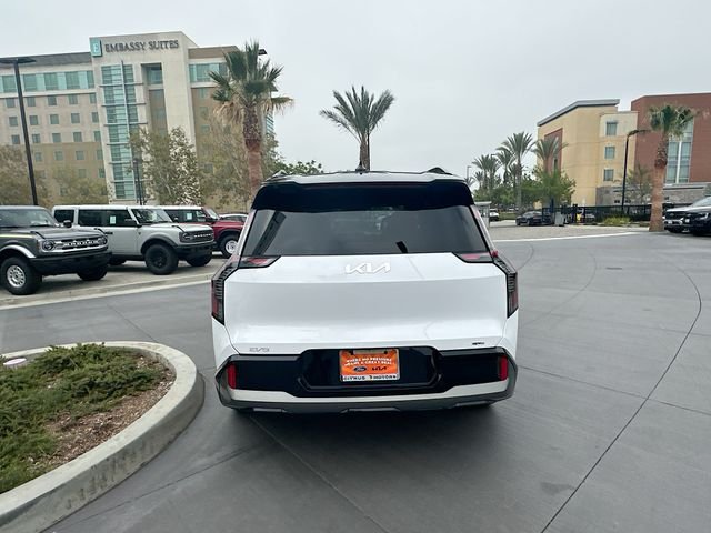 New 2026 Glacial White Pearl / Black Ro Kia GT-Line AWD image 6
