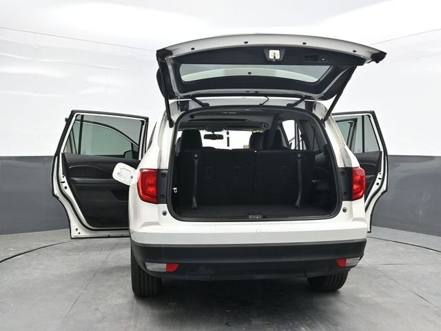 Used 2017 White Honda EX-L image 42
