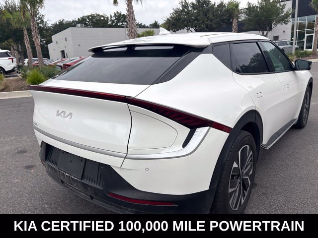 Used 2024 White Kia Light image 4