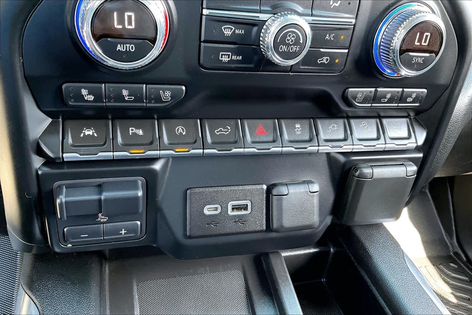 Certified Used 2019 Smokey Quartz Metallic GMC Denali image 31