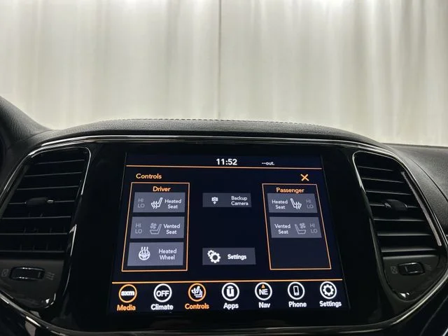 2021 Jeep Grand Cherokee Summit - Photo 16
