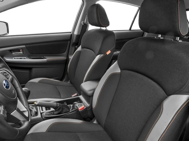 Used 2017 Ice Silver Metallic Subaru Limited image 12