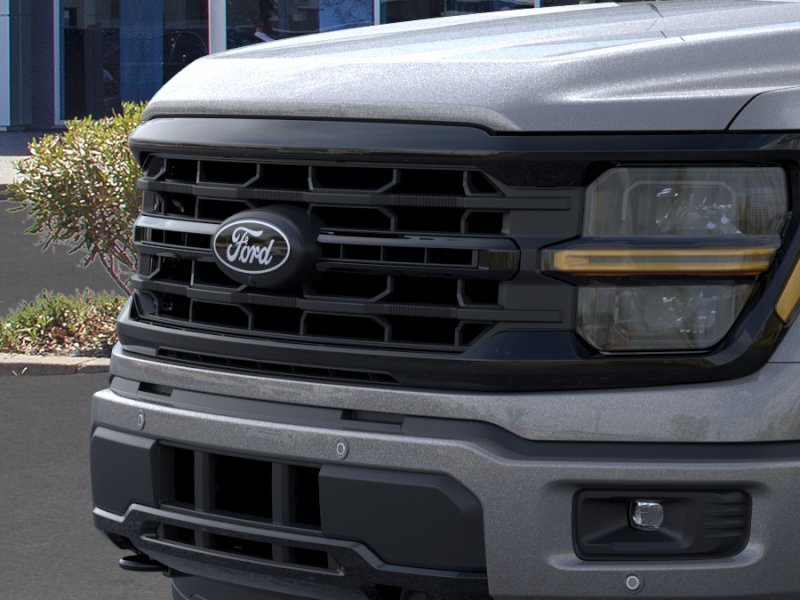 New 2026 Carbonized Gray Metallic Ford XLT image 42