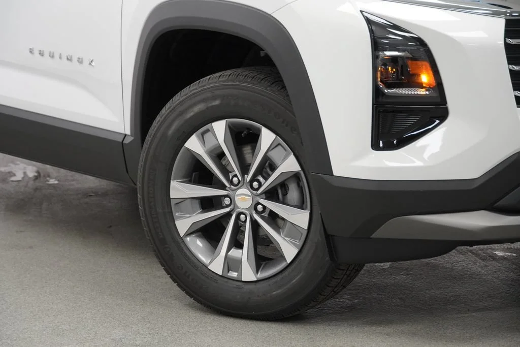 New 2026 Summit White Chevrolet LT image 9