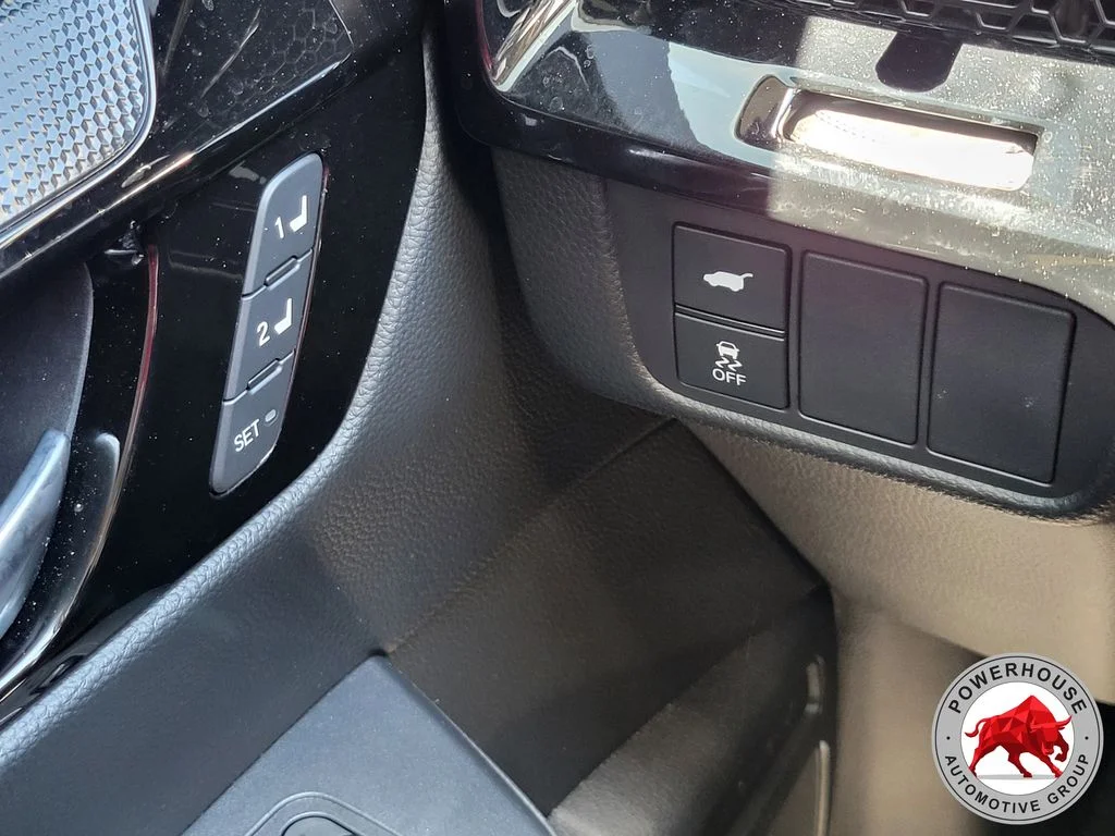 Used 2024  Honda EX-L image 29
