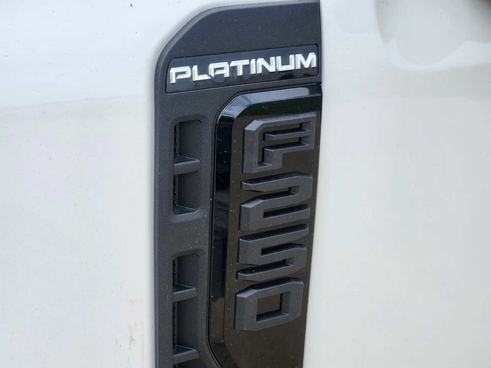 New 2026 Star White Metallic Tri-Coat Ford F-250® Platinum® image 8