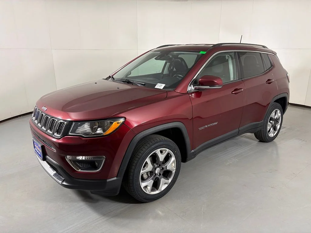 Used 2021 Red Jeep Limited image 4