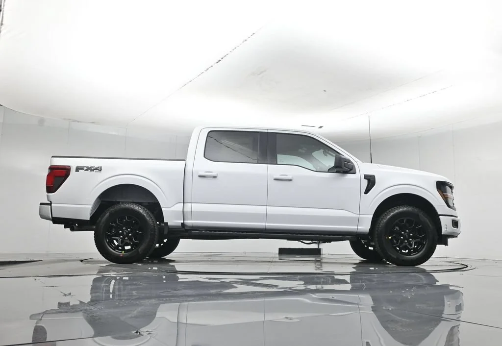 New 2026 White Ford XLT image 47