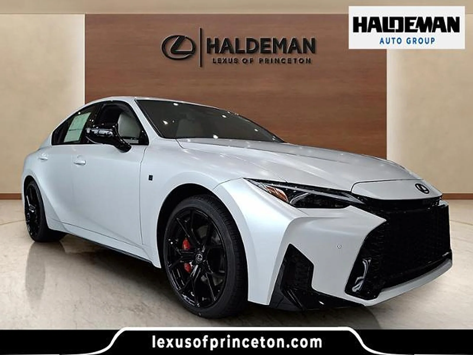 New 2026 HAKUGIN MATTE WHITE Lexus F SPORT image 1