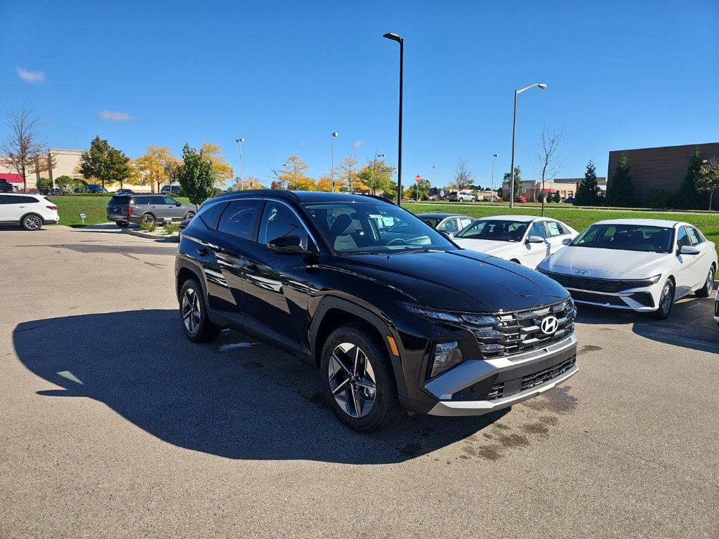 New 2026 Black Hyundai SEL Plus AWD image 7