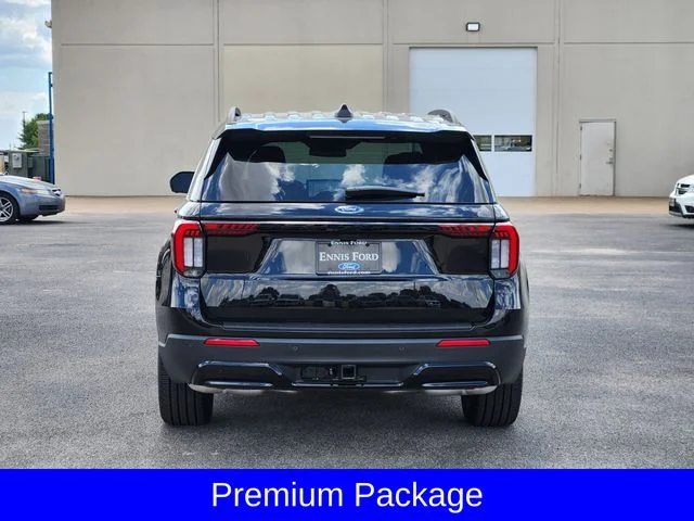 New 2026 Agate Black Metallic Ford ST-Line image 6