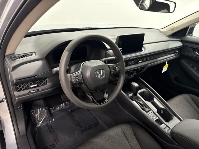 New 2026 Solar Silver Metallic Honda SE image 16
